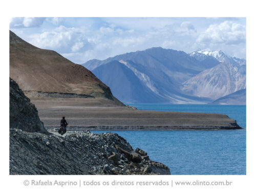 Lago Pangong, Ladakh, Índia Poesia azul - Fotografia impressa em fine art.