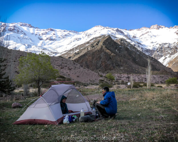 aventura-bicicleta-patagonia-andina-cicloturismo-mendoza-tupungato-11 Aventura de bicicleta na Patagonia Andina - Polvaredas