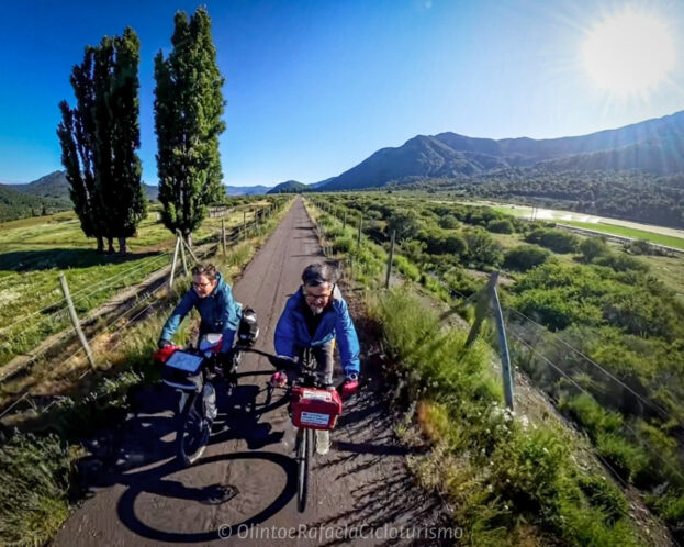 14-aventura-bicicleta-patagonia-andina-cicloturismo-loncopue Passo Pino Hachado